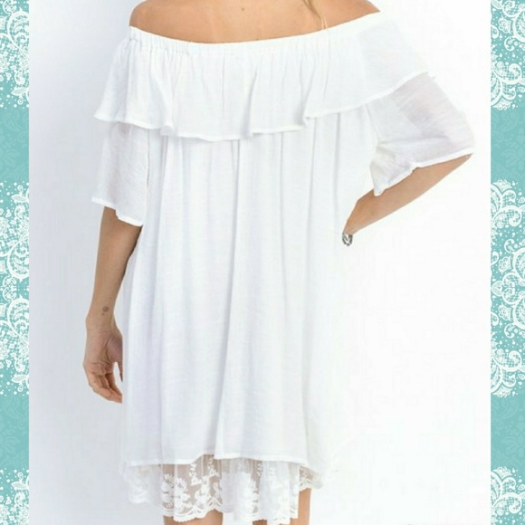 On or Off Shoulder Rufffle & Lace Dress - Picture 2 of 5